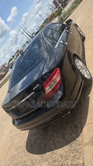 Mercedes-Benz C300 2009 Black