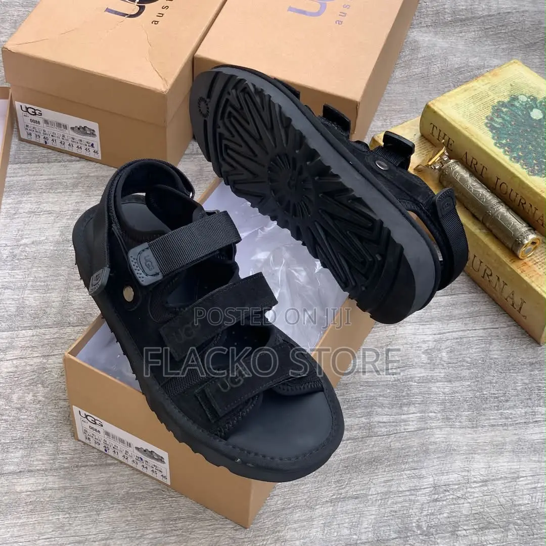 Original Ugg Strap Sandals