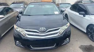 Toyota Venza XLE 4dr Wagon AWD (3.5L 6cyl 6A) 2015 Gray