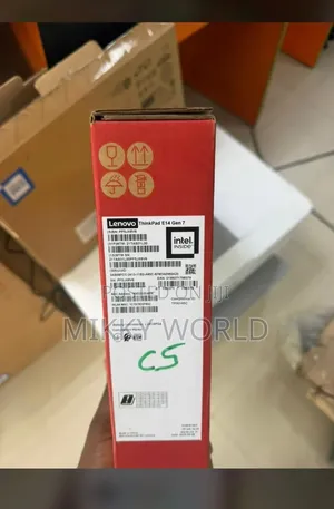 New Laptop Lenovo 8GB Intel Core i5 SSD 512GB