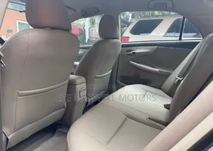 Toyota Corolla 2013 Silver