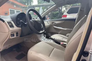 Toyota Corolla 2013 Silver