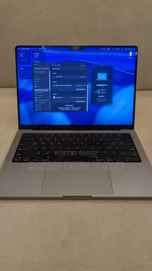 Laptop Apple MacBook Pro 2021 M1 16GB Apple M1 Pro SSD 512GB