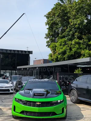 Chevrolet Camaro 2020 Green