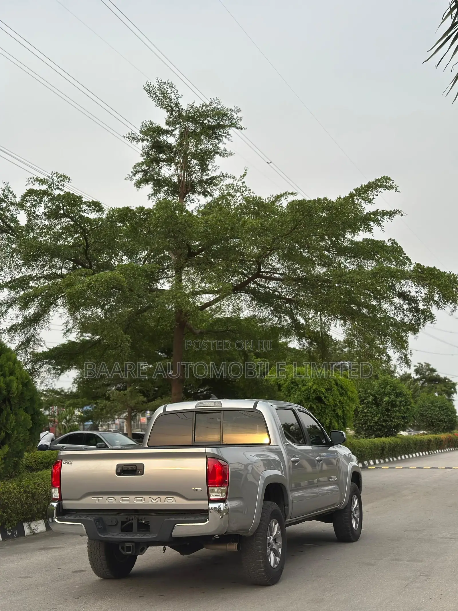 Toyota Tacoma 2018 Silver