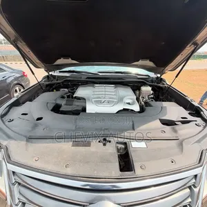 Lexus LX 570 (5 seats) AWD 2018 Gray