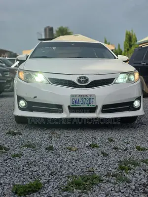 Toyota Camry 2013 White