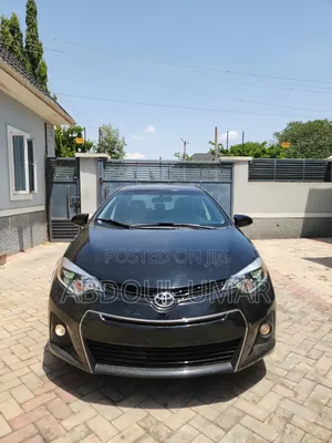 Toyota Corolla L 4dr Sedan (1.8L 4cyl 4A) 2014 Black