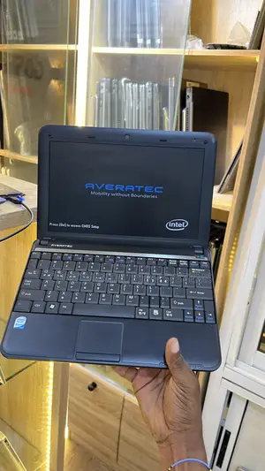 Laptop Avell G1555 FOX 2GB Intel Atom HDD 250GB