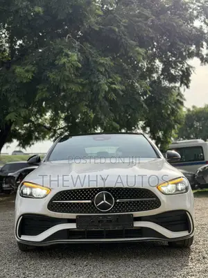Mercedes-Benz C300 2022 White