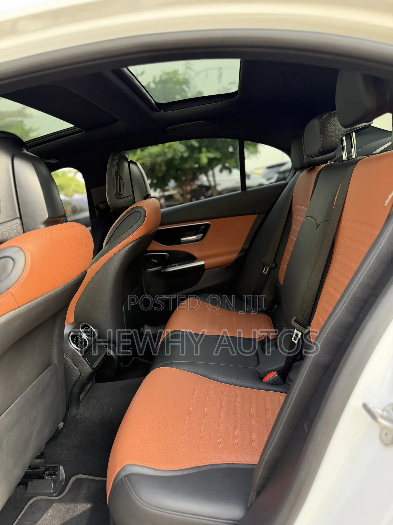 Mercedes-Benz C300 2022 White