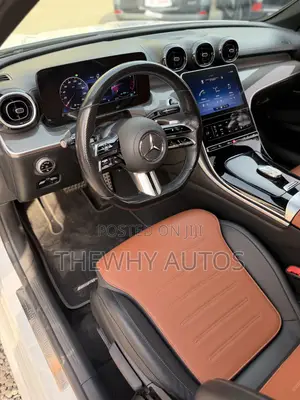 Mercedes-Benz C300 2022 White