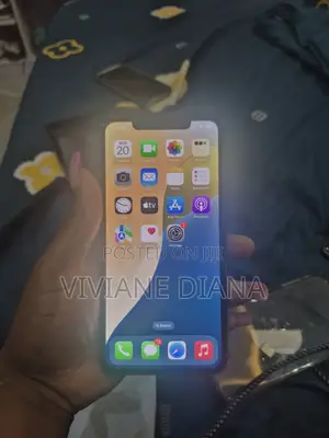 Apple iPhone XS Max 64 GB Gold