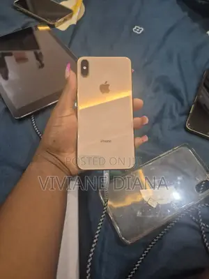 Apple iPhone XS Max 64 GB Gold
