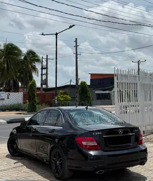 Mercedes-Benz C300 2008 Black