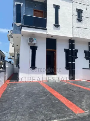 Furnished 3bdrm Duplex in Westend Estate, Ikota for rent