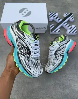 Saucony Progrid Omni 9 Sneakers