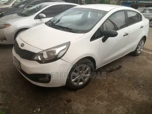 Kia Rio EX 4dr Sedan (1.6L 4cyl 6A) 2013 White
