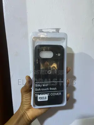Silicone Case for Google Pixel 8 - Soft Touch Protective Cover Black