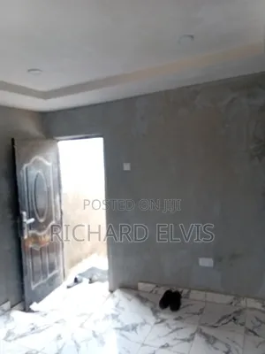 Studio Apartment in Opposite Efab Annex, Dape for rent