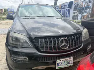 Mercedes-Benz M Class ML 350 2005 Black