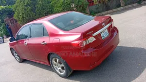 Toyota Corolla 2013 Red