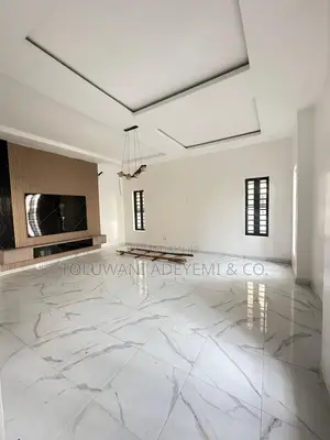 5bedroom Detached in Chevron Lekki