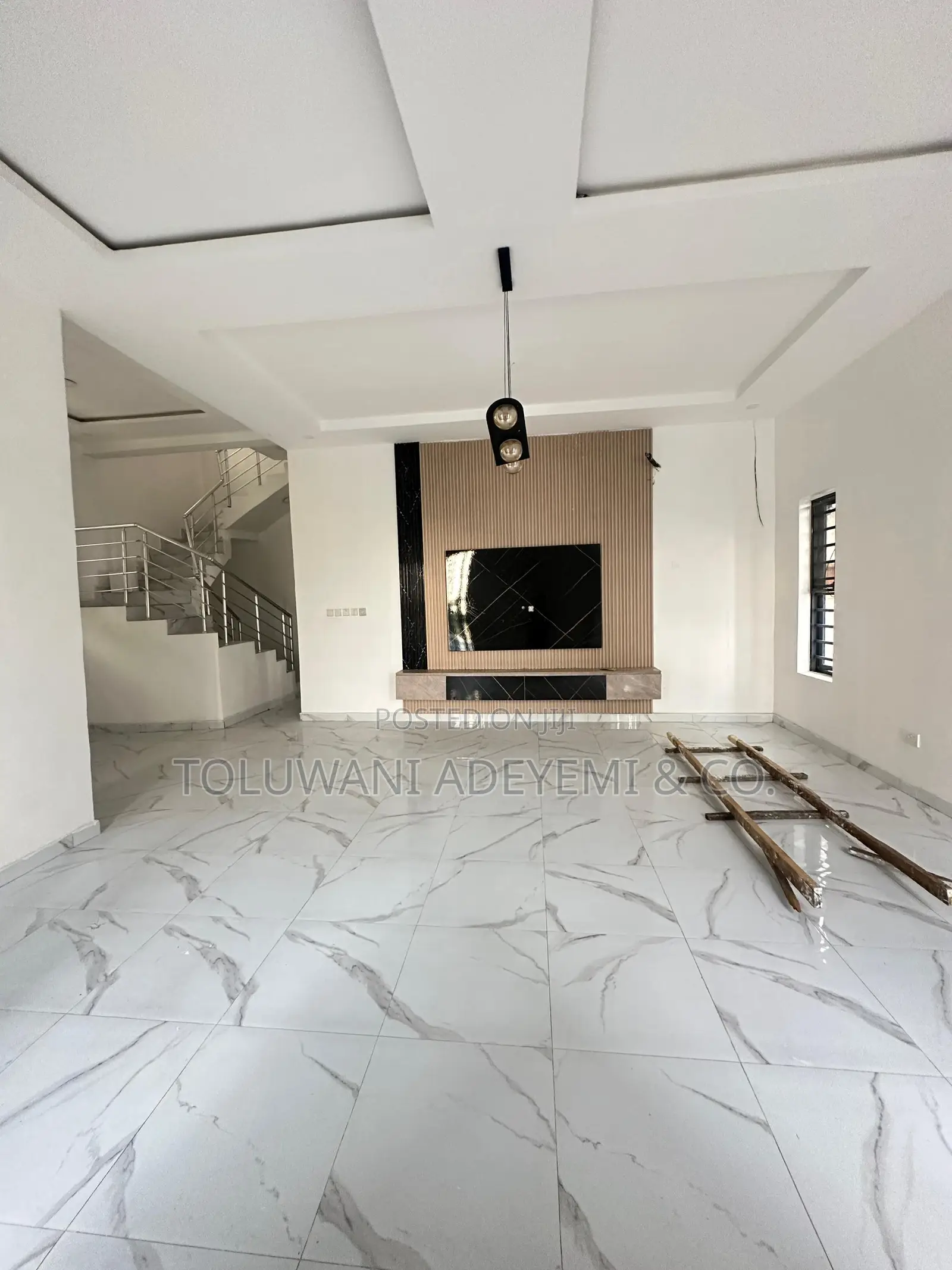 5bedroom Detached in Chevron Lekki