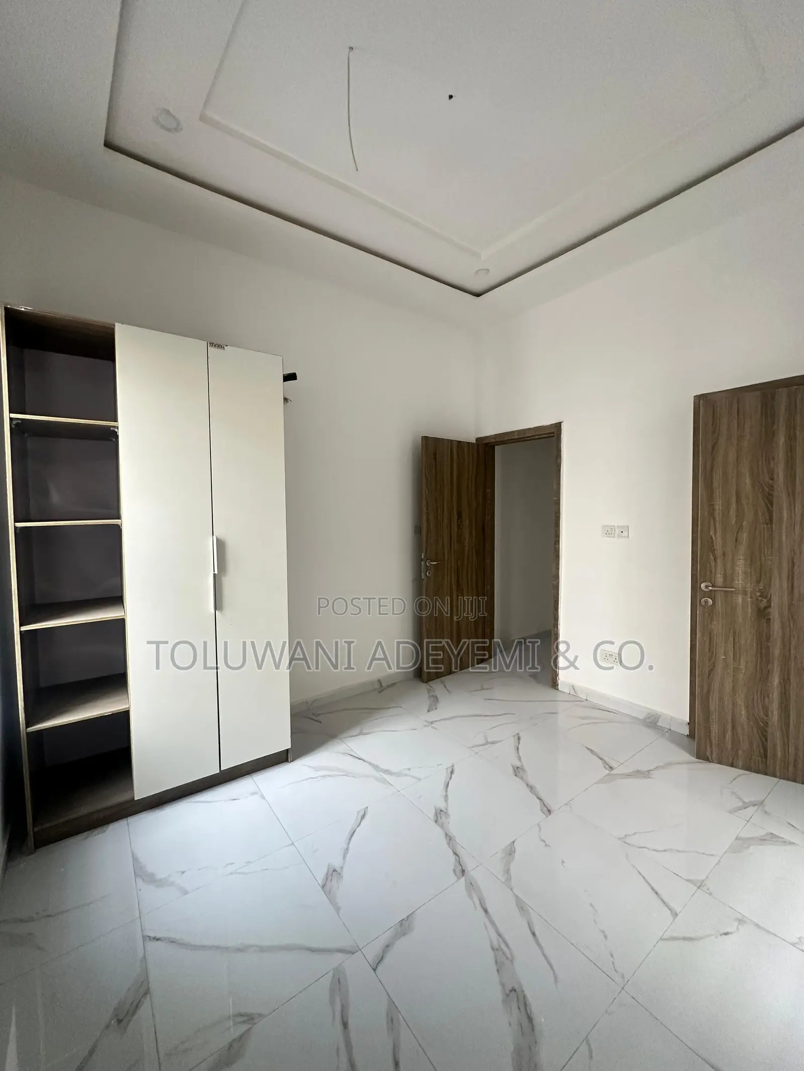 5bedroom Detached in Chevron Lekki
