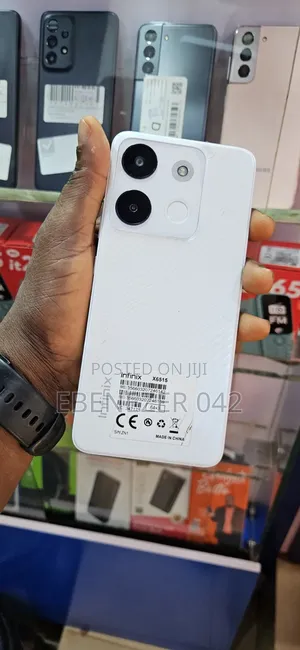 Infinix Smart 7 HD 64 GB White