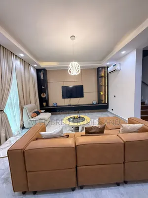 4bdrm Townhouse / Terrace in Victoria Island Extension for rent