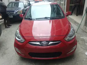 Hyundai Accent 2014 Red