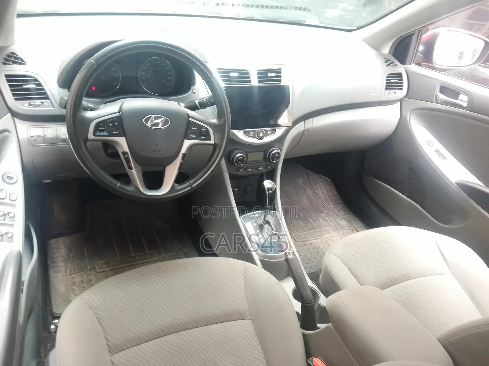 Hyundai Accent 2014 Red