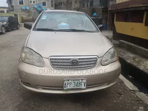Toyota Corolla LE 2007 Gold