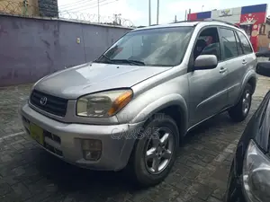 Toyota RAV4 2002 Silver