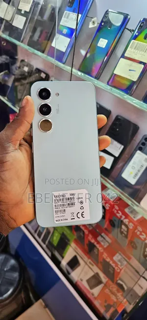 Tecno Spark 40 Pro 128 GB
