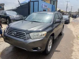 Toyota Highlander V6 2009 Gray