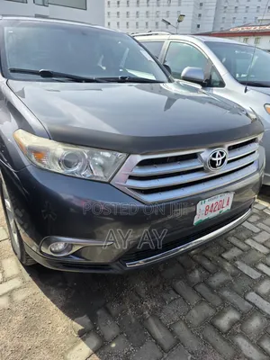 Toyota Highlander 2011 Gray