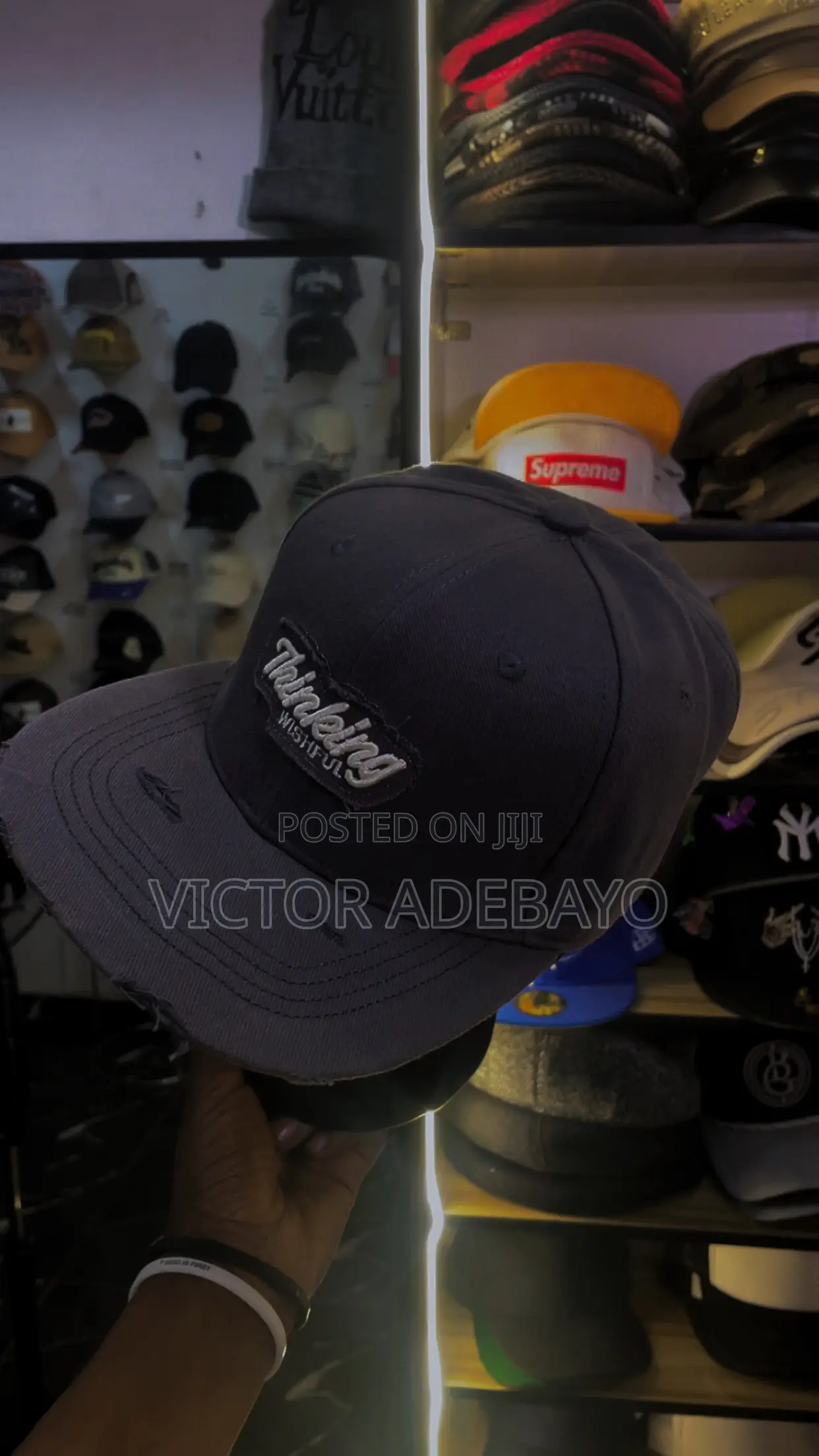 Snapback Fitted Face Cap