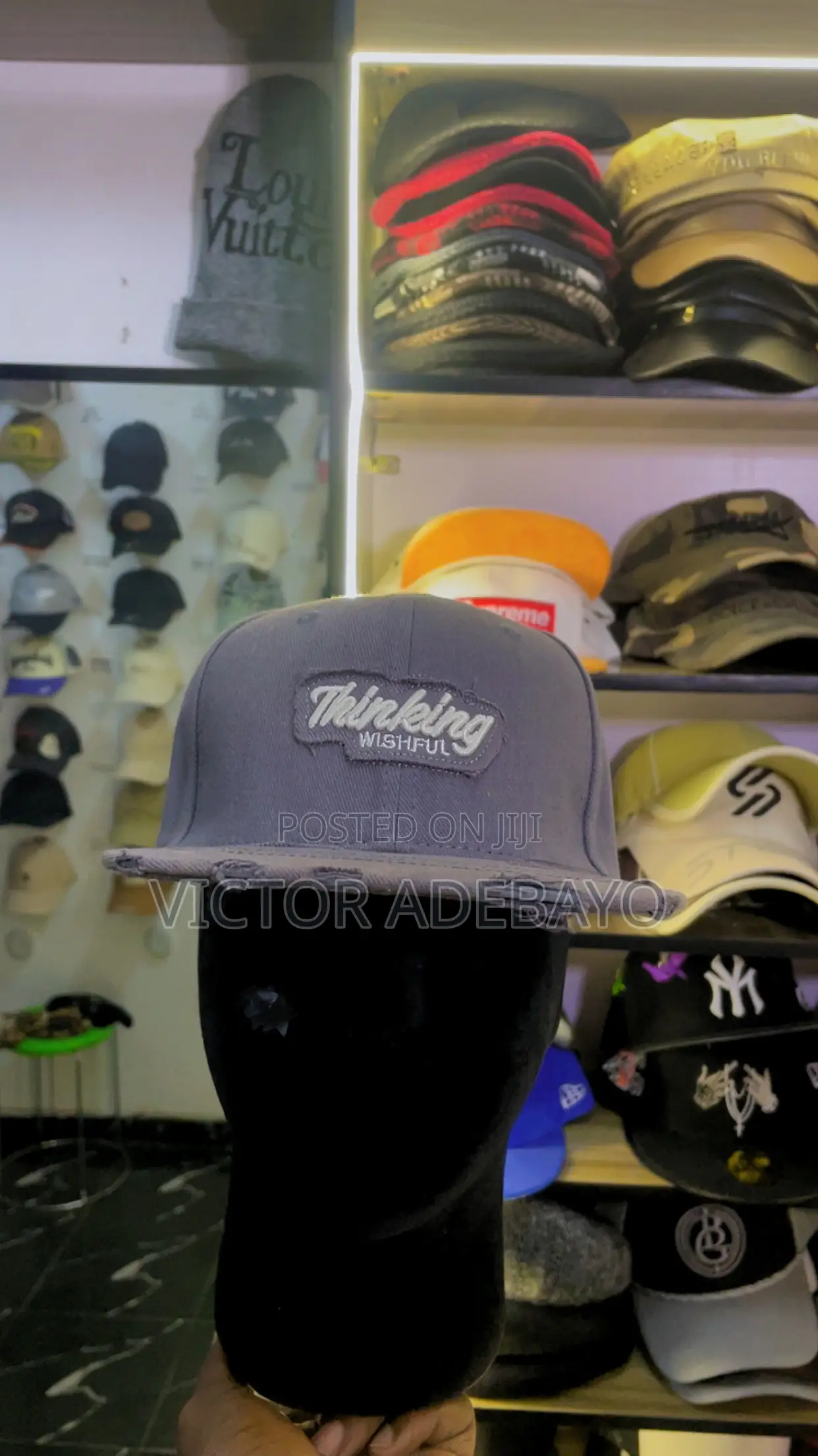 Snapback Fitted Face Cap