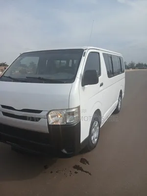 Toyota HiAce 2014 White
