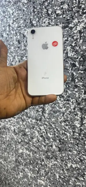 Apple iPhone XR 128 GB White