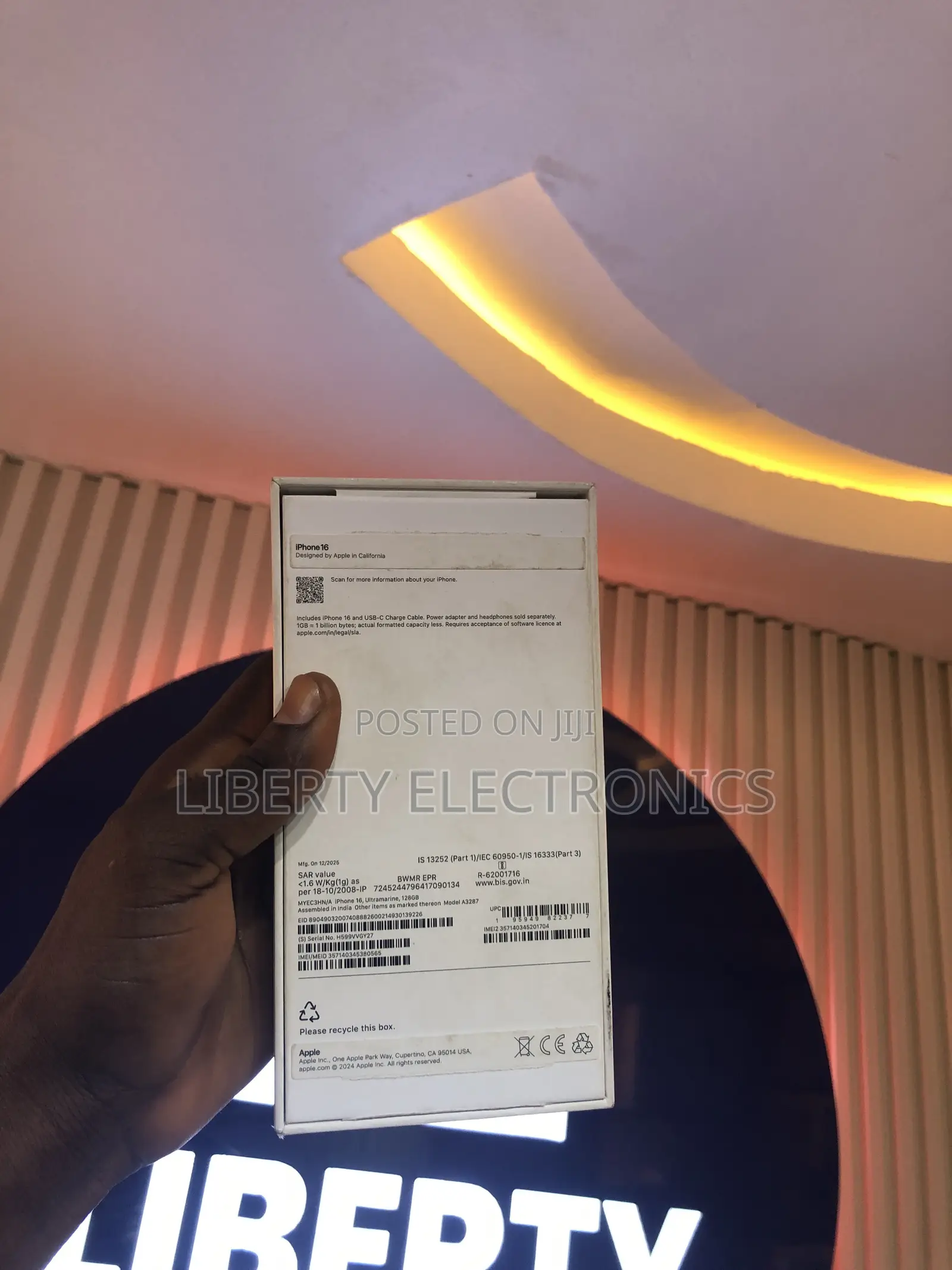 Apple iPhone 16 128 GB Blue