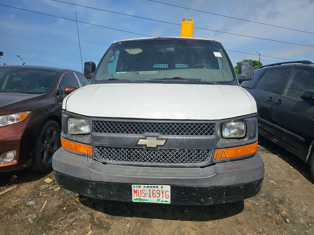 Chevrolet Shcool Bus 2010 White