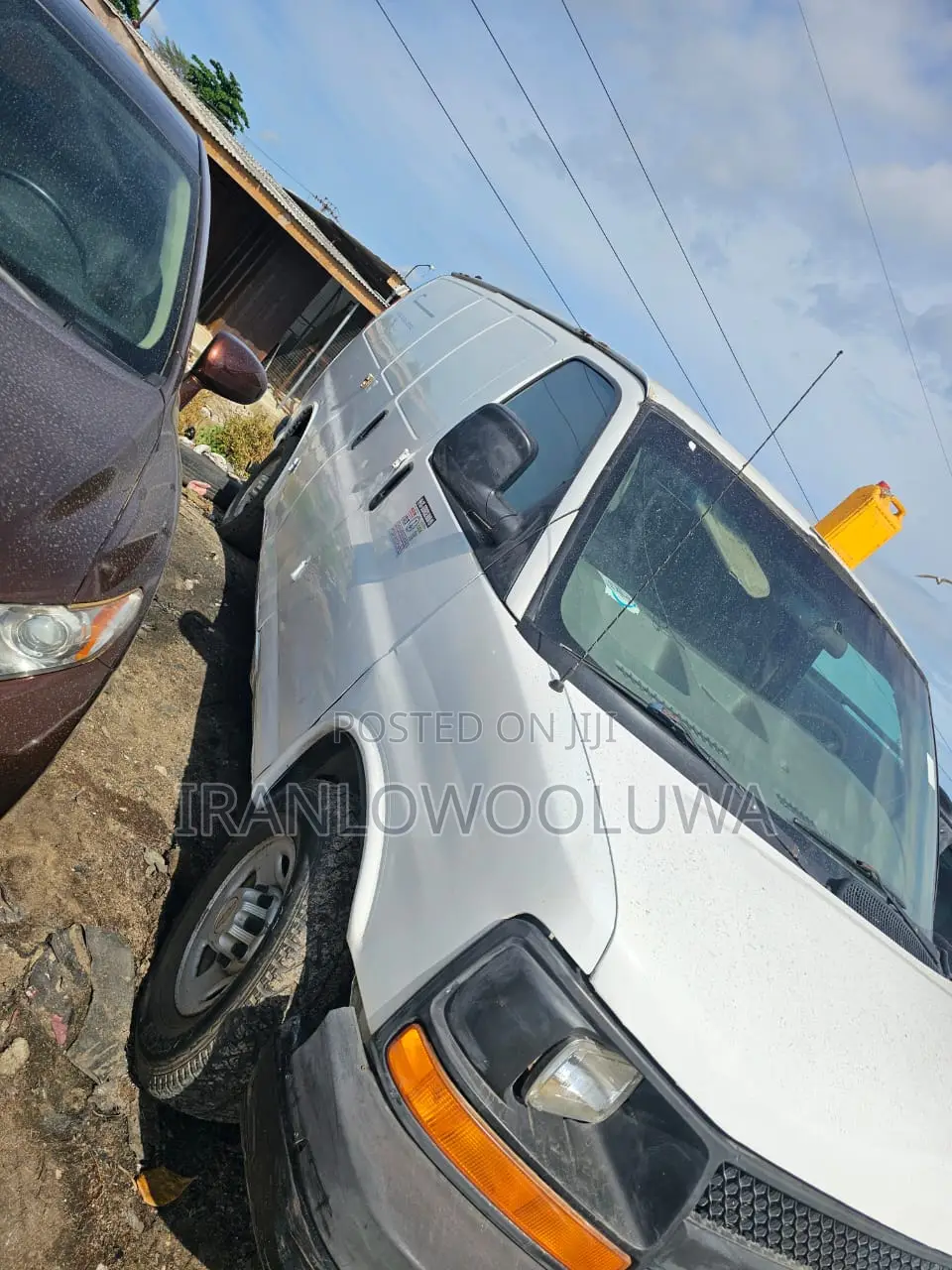 Chevrolet Shcool Bus 2010 White