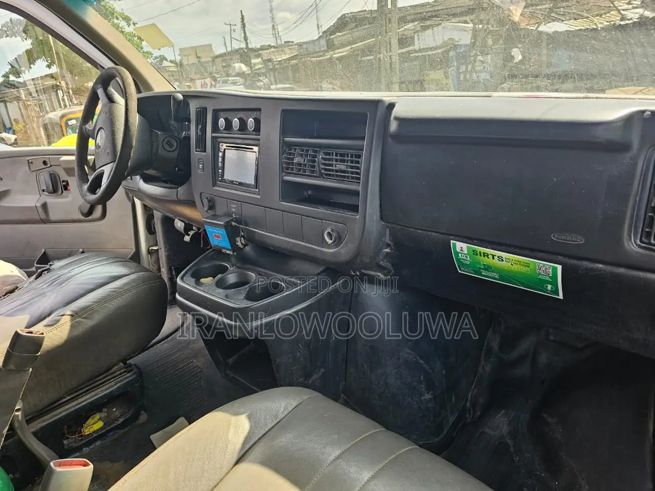 Chevrolet Shcool Bus 2010 White