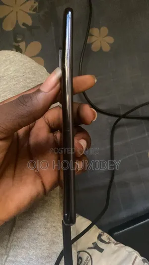 Samsung Galaxy S20+ 5G 128 GB Black