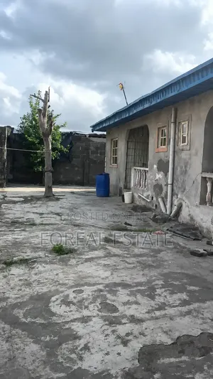 2bdrm Apartment in Ogombo for sale