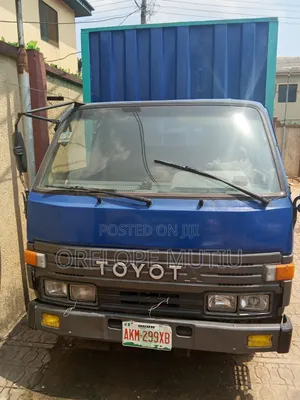 Toyota Dyna 2000