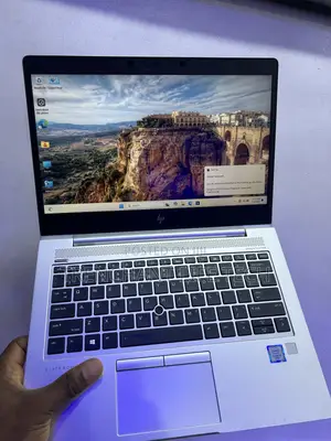 Laptop HP EliteBook 830 G6 8GB Intel Core i5 SSD 256GB